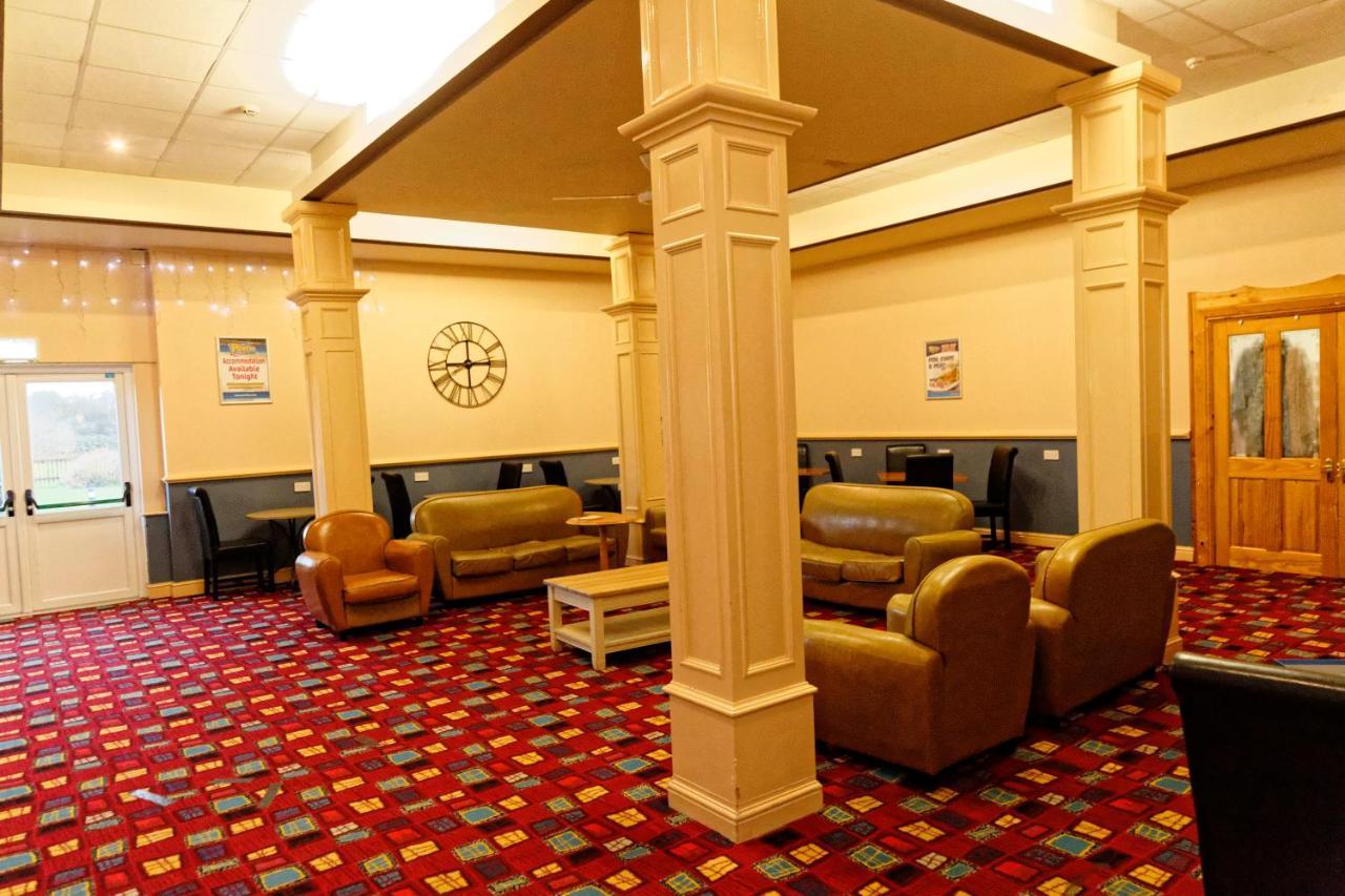 Sand Bay Holiday Village - Adults Only Weston-super-Mare Ngoại thất bức ảnh