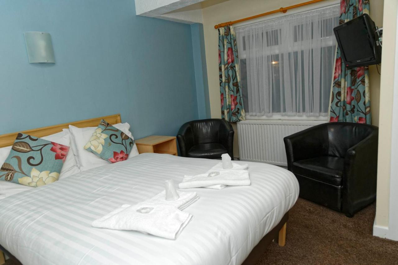 Sand Bay Holiday Village - Adults Only Weston-super-Mare Ngoại thất bức ảnh