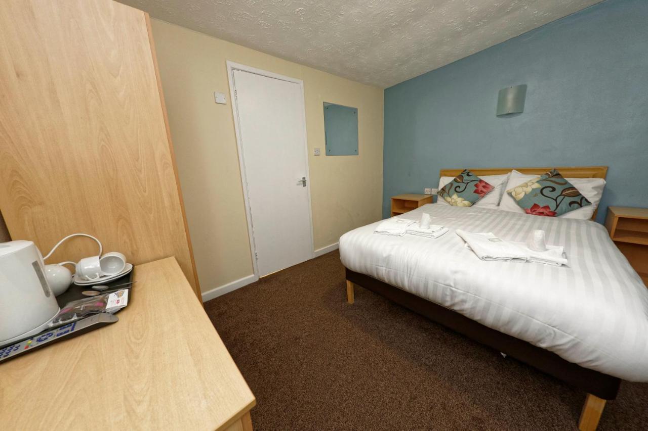 Sand Bay Holiday Village - Adults Only Weston-super-Mare Ngoại thất bức ảnh