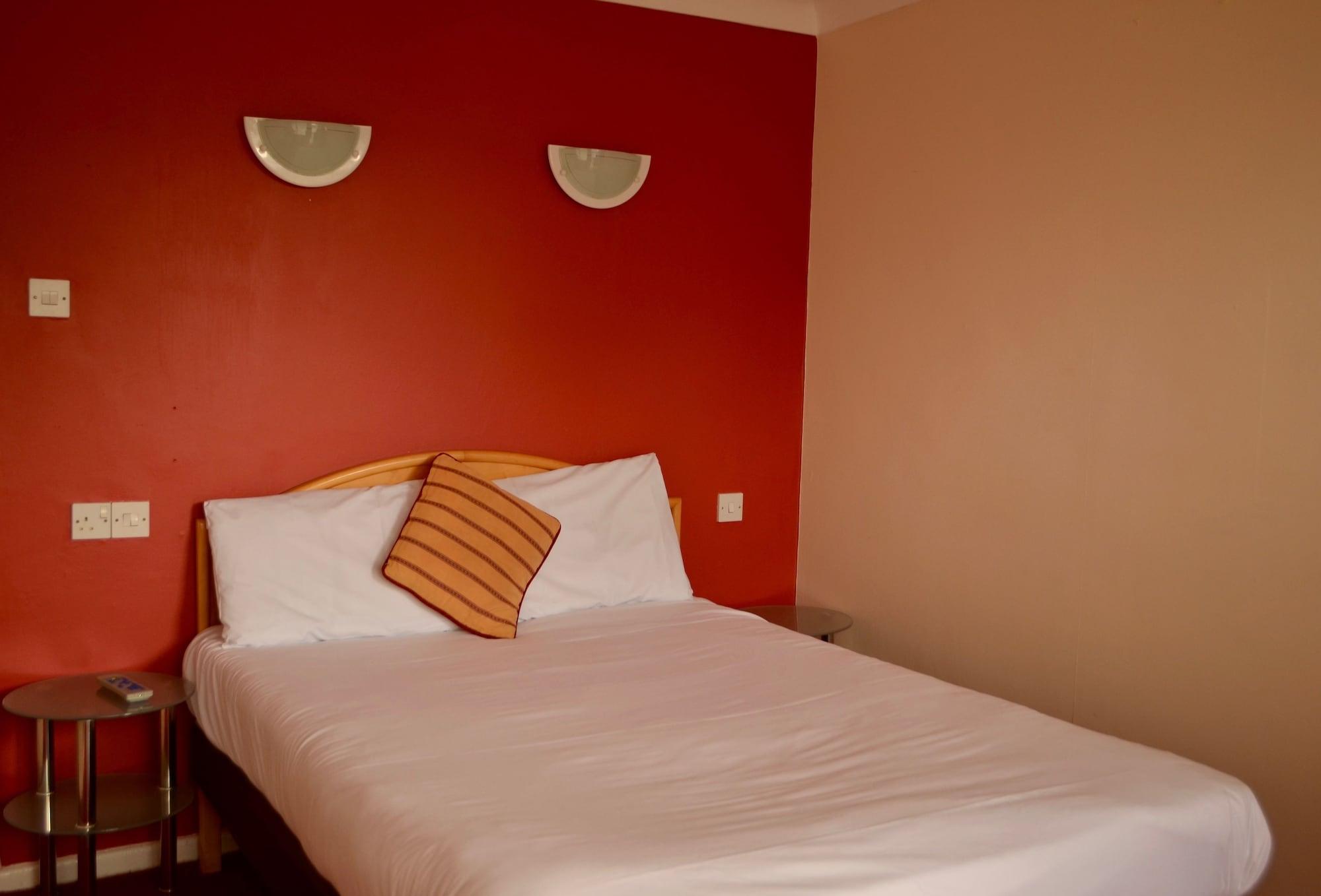Sand Bay Holiday Village - Adults Only Weston-super-Mare Ngoại thất bức ảnh