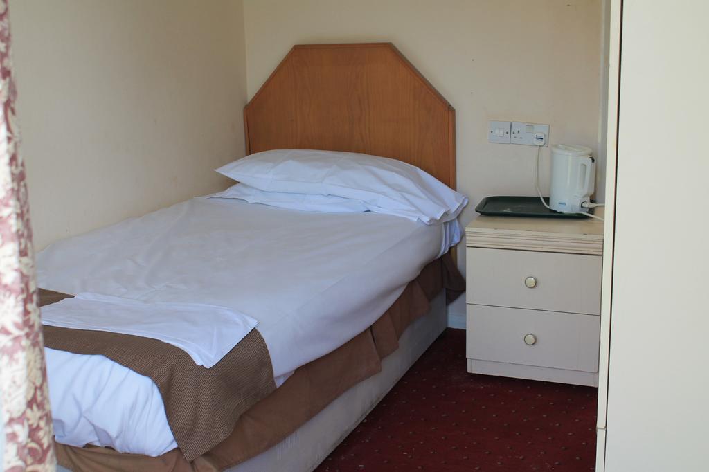 Sand Bay Holiday Village - Adults Only Weston-super-Mare Ngoại thất bức ảnh